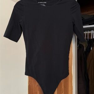Everlane Short Sleeve Bodysuit - black